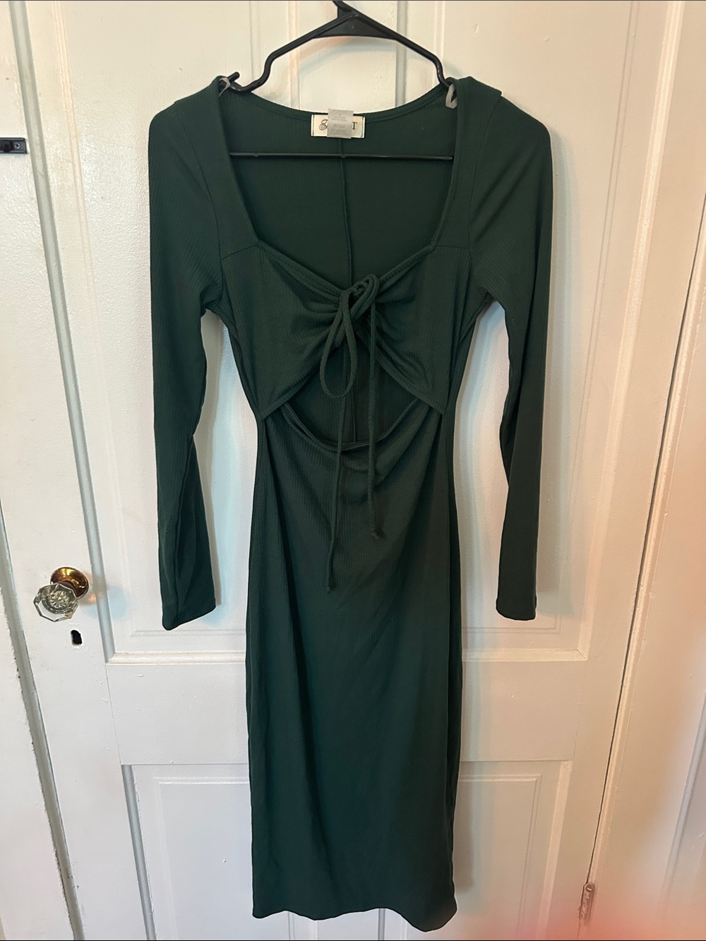 Forest Green Long Sleeve Tie-Front Midi Dress